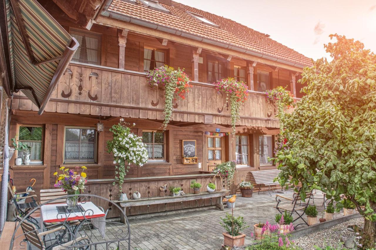Bnb Deheimelig Huttwil Exterior photo