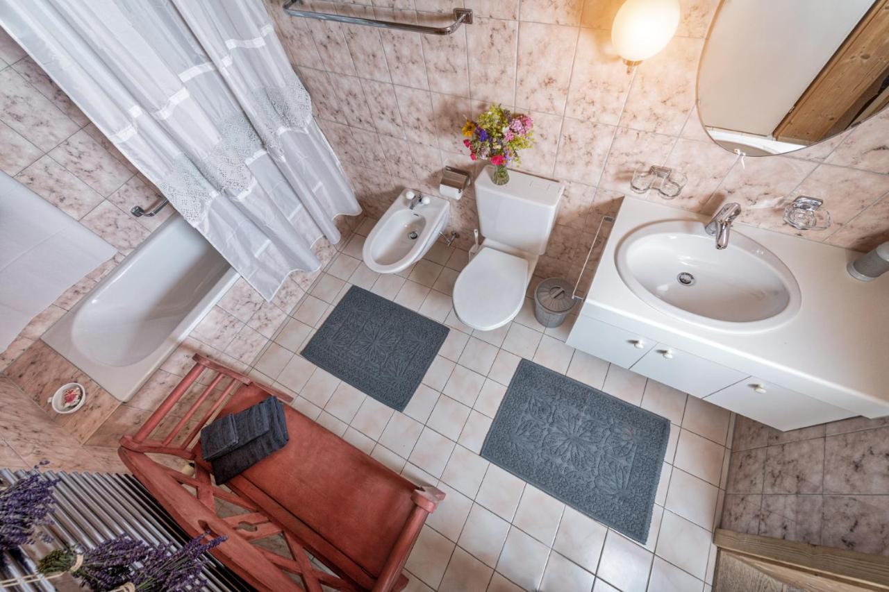 Bnb Deheimelig Huttwil Exterior photo