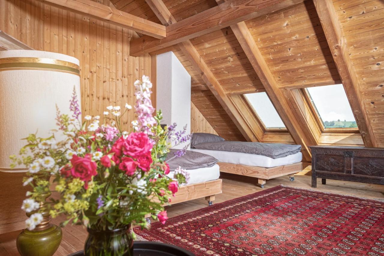 Bnb Deheimelig Huttwil Exterior photo